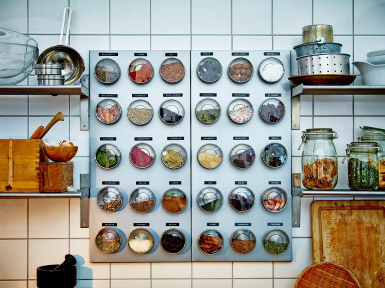 Creative Ways to Store Spices Using Magnets