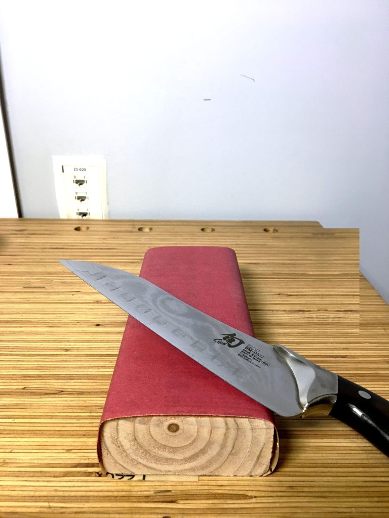 How to Sharpen Stainless Steel Knives at Home